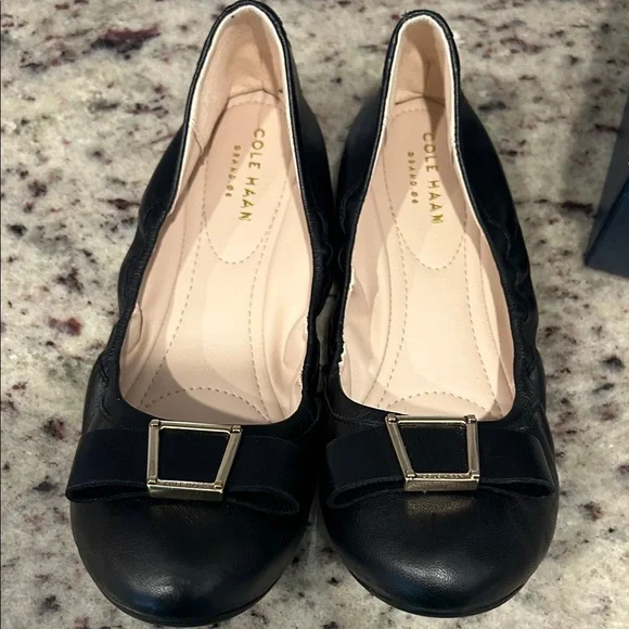 Cole Haan Women's Black Emory bow ballet flats Flats with Bow Accent size 9 - Picture 3 of 7